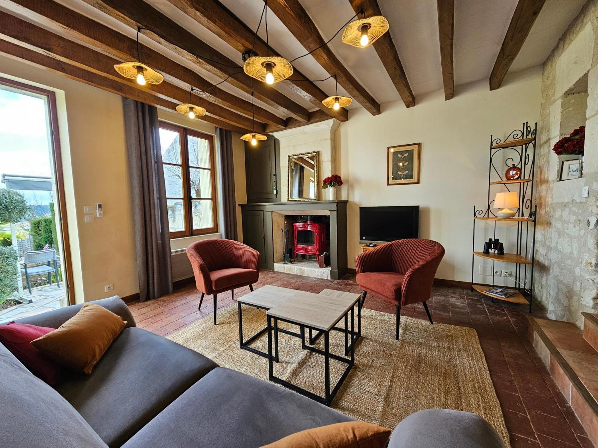 Gites Les Petits Chateaux ブレ エクステリア 写真